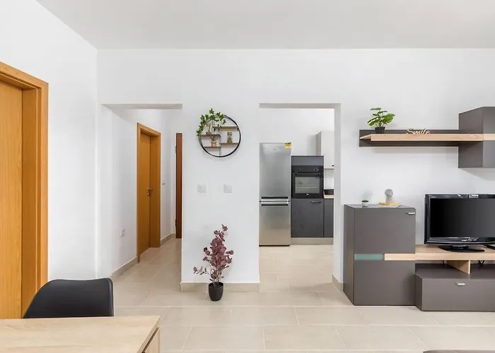 Luka Apartman *